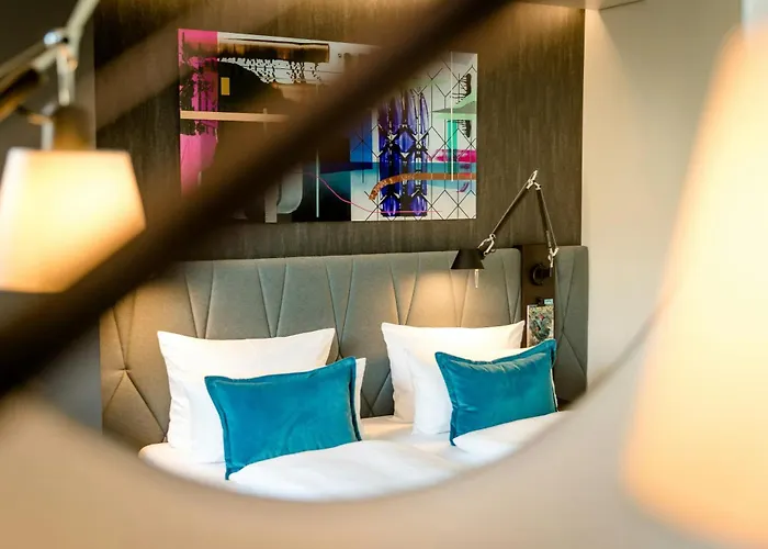 One Berlin-hackescher Markt Hotel 3*