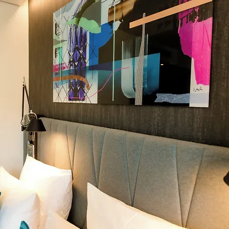 One Berlin-hackescher Markt Berlino