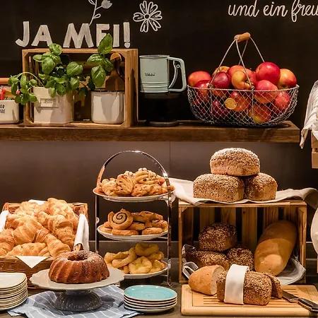 One Berlin-hackescher Markt Szálloda