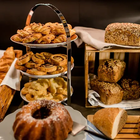 One Berlin-hackescher Markt